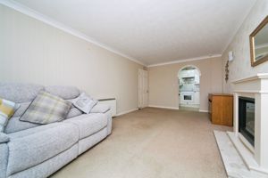 LIVING ROOM- click for photo gallery